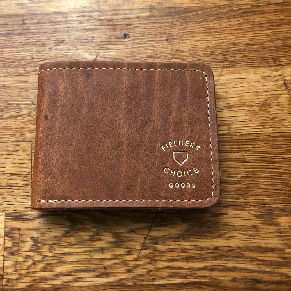 Fielder’s Choice Goods Classic Leather Billfold Wallet